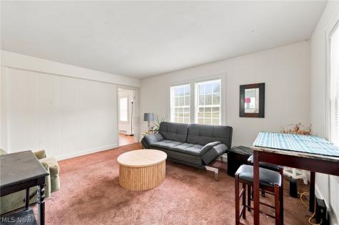 642 E Summit Street Kent OH 44240