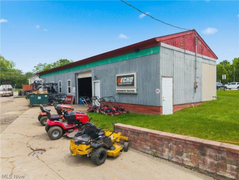 764 College Street Wadsworth OH 44281
