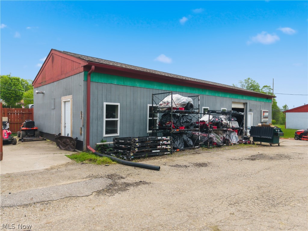 764 College Street Wadsworth OH 44281