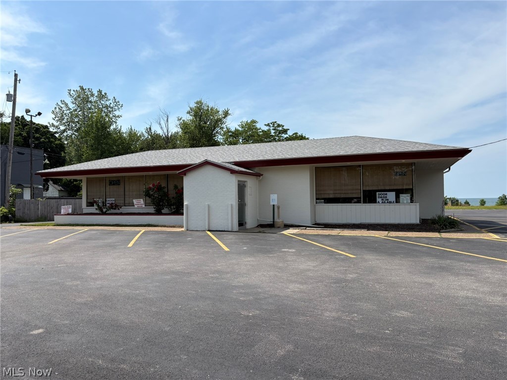 2812 W Erie Avenue Lorain OH 44053