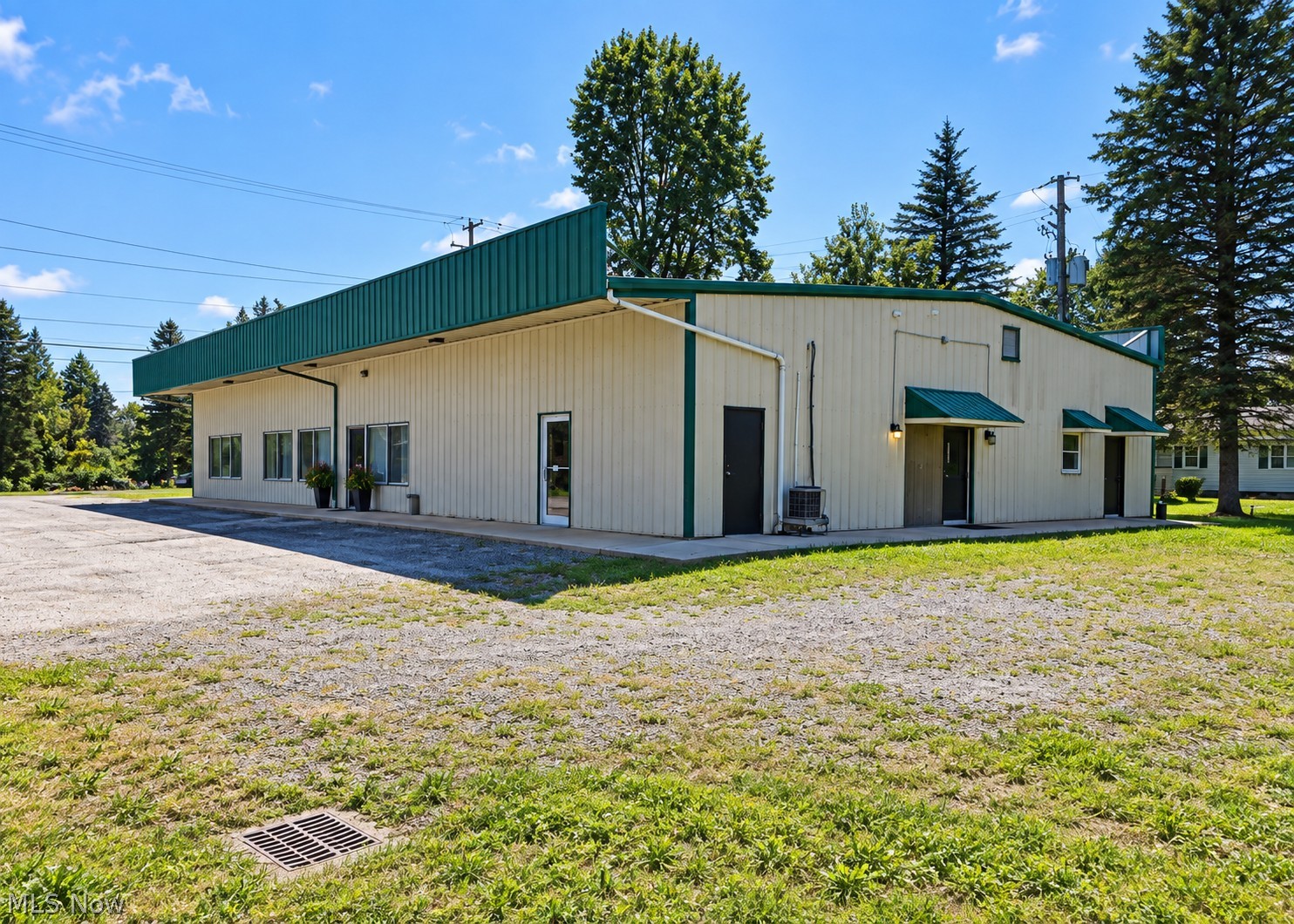 326 W Main Road Conneaut OH 44030