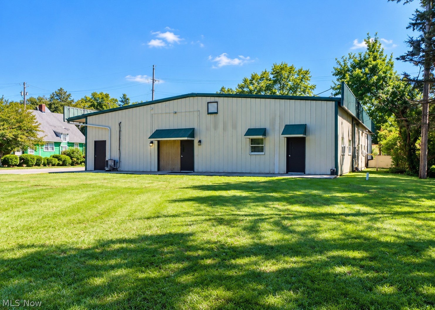 326 W Main Road Conneaut OH 44030