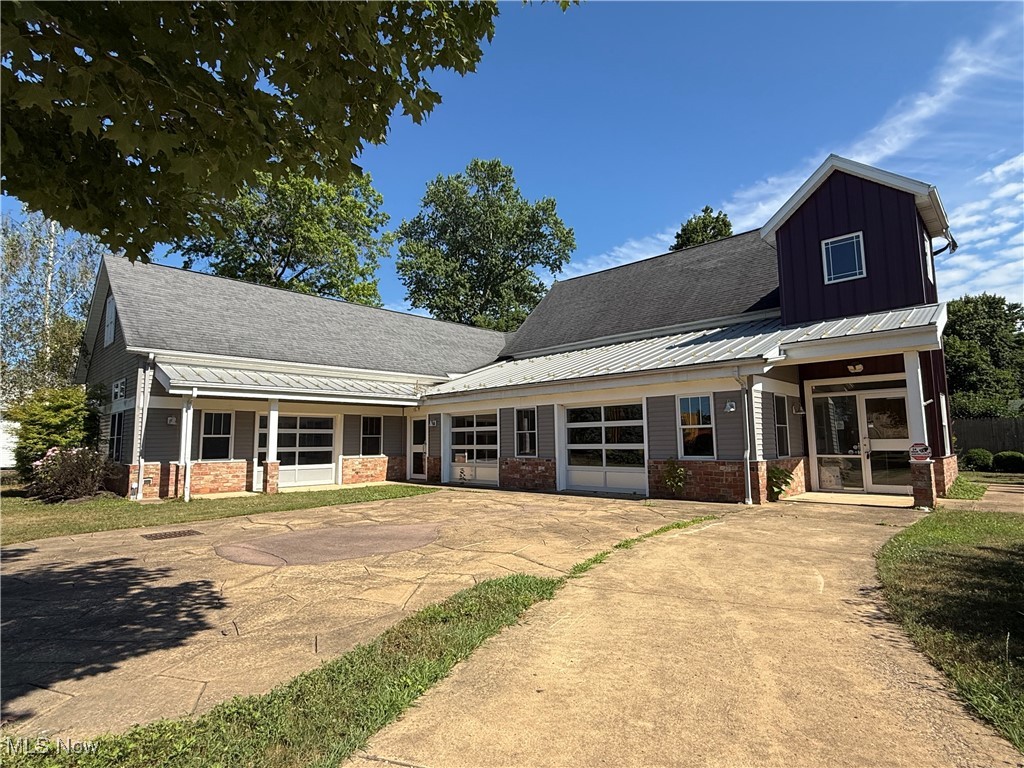 135 & 119 S Eagle Street Geneva OH 44041