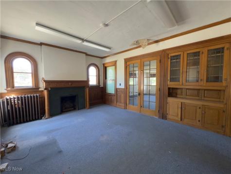 135 & 119 S Eagle Street Geneva OH 44041