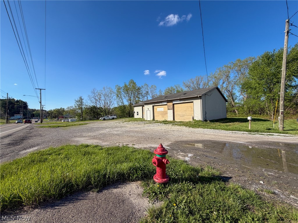 1641 Sr 39 Dover OH 44622