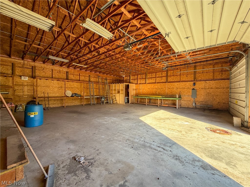 1641 Sr 39 Dover OH 44622