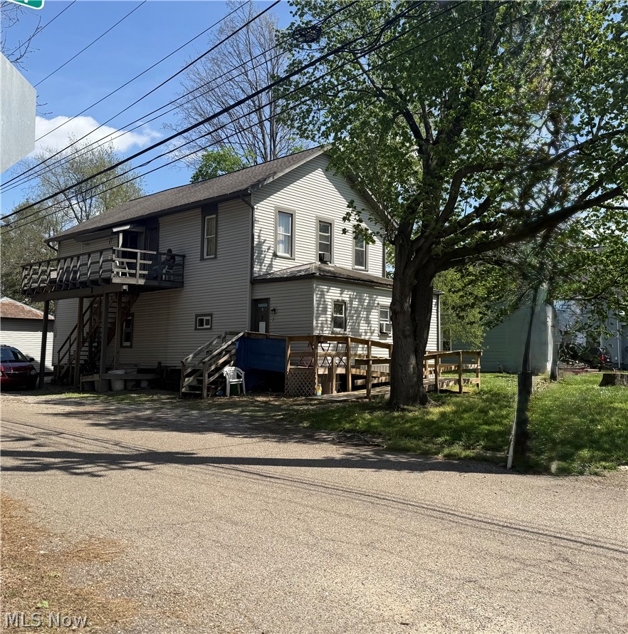 1221-1223 2nd Street NW New Philadelphia OH 44663