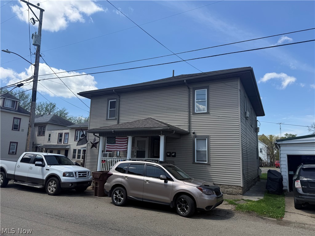 1221-1223 2nd Street NW New Philadelphia OH 44663