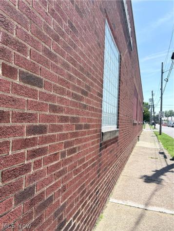 3202 St Clair Avenue NE Cleveland OH 44114