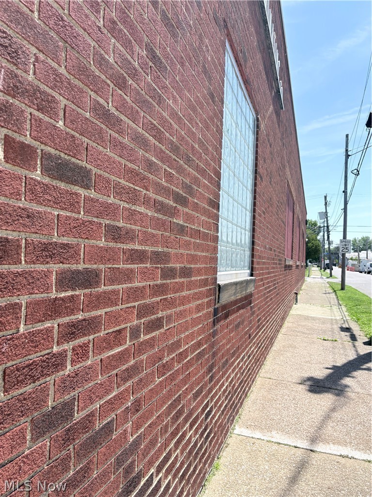 3202 St Clair Avenue NE Cleveland OH 44114