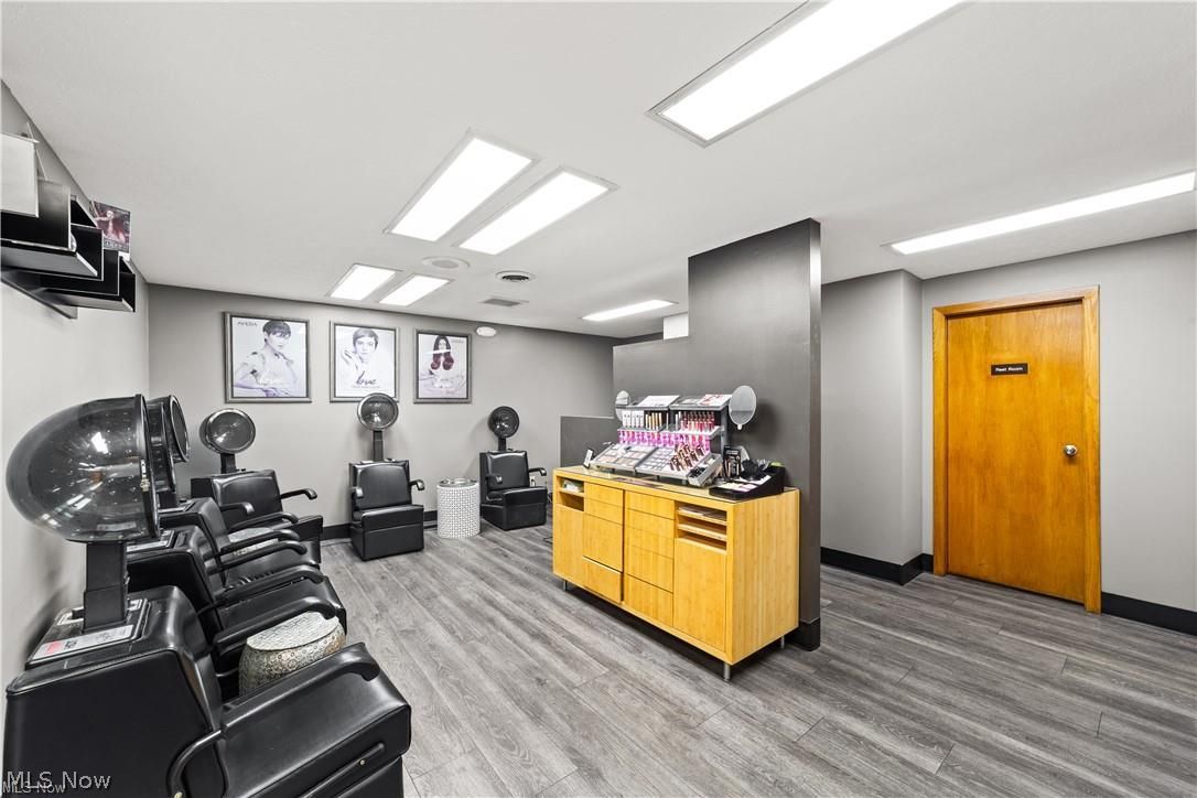 6071 Middle Ridge Road Lorain OH 44053