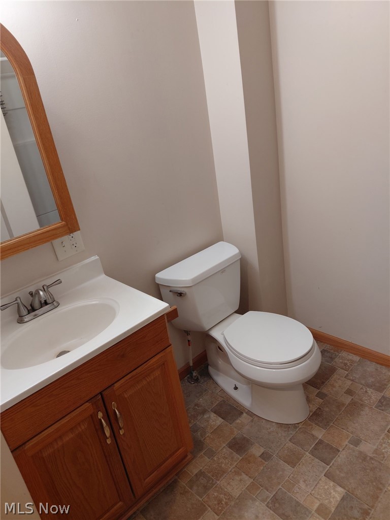 222 & 226 S River Street Newcomerstown OH 43832