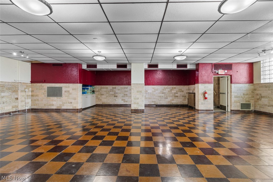 542 W Park Avenue Barberton OH 44203