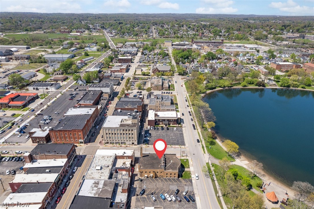542 W Park Avenue Barberton OH 44203