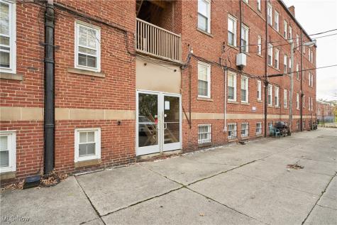 3016 S Moreland Boulevard Shaker Heights OH 44120