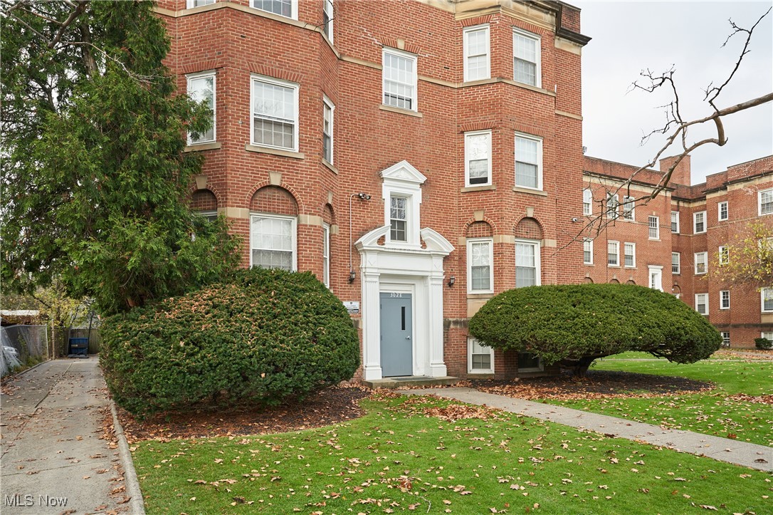 3016 S Moreland Boulevard Shaker Heights OH 44120