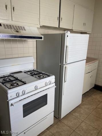 182 E Midlothian Youngstown OH 44507