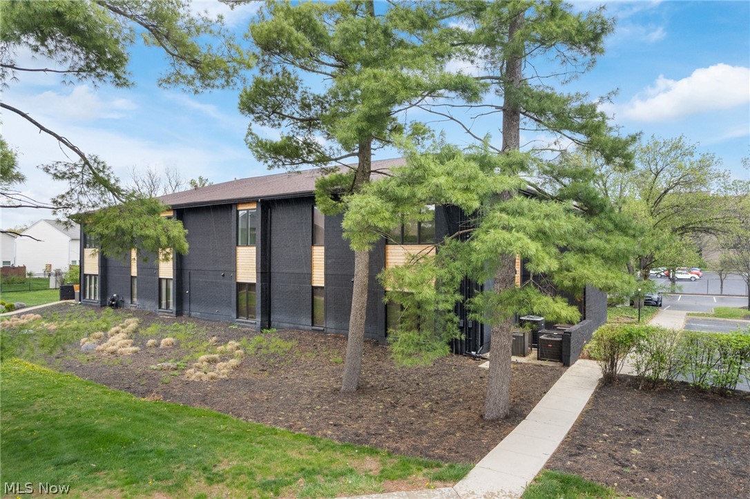 3520 Snouffer Road Columbus OH 43235