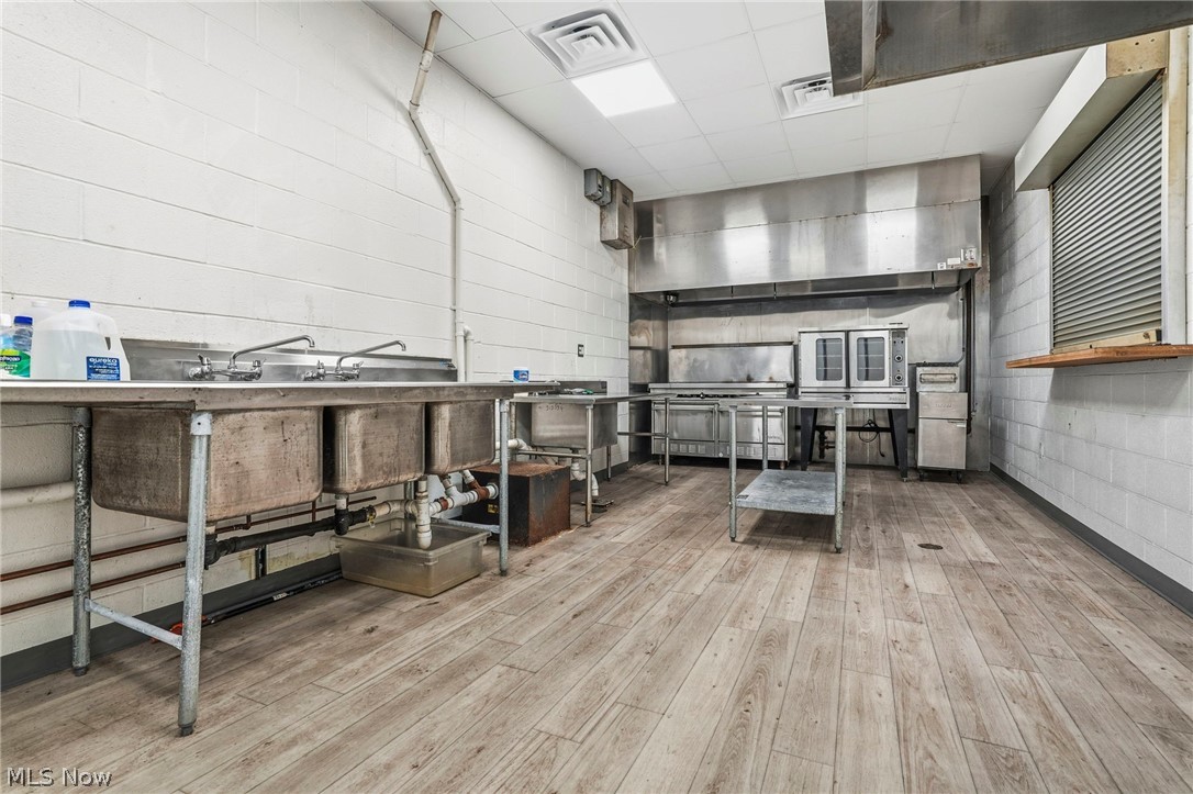 2600 25th Street NE Canton OH 44705