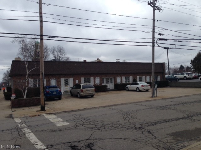 240 S Chestnut Street Ravenna OH 44266
