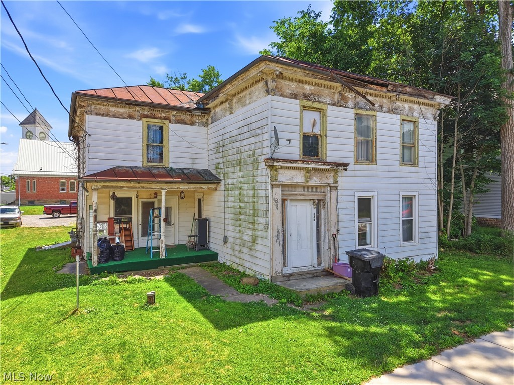 31 & 33 S Front Street Burbank OH 44214