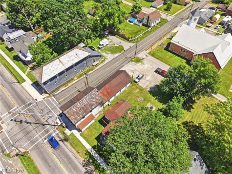 31 & 33 S Front Street Burbank OH 44214