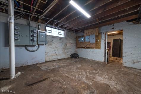 14120 Superior Road Cleveland OH 44118