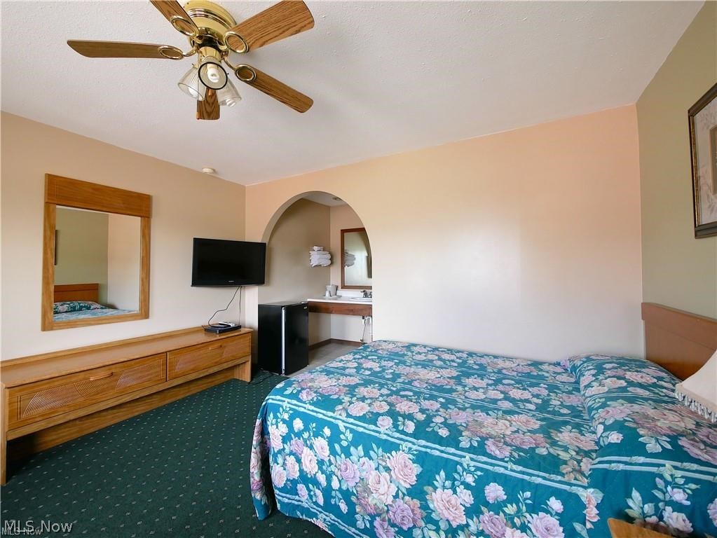 56721 Ferry Landing Road Shadyside OH 43947