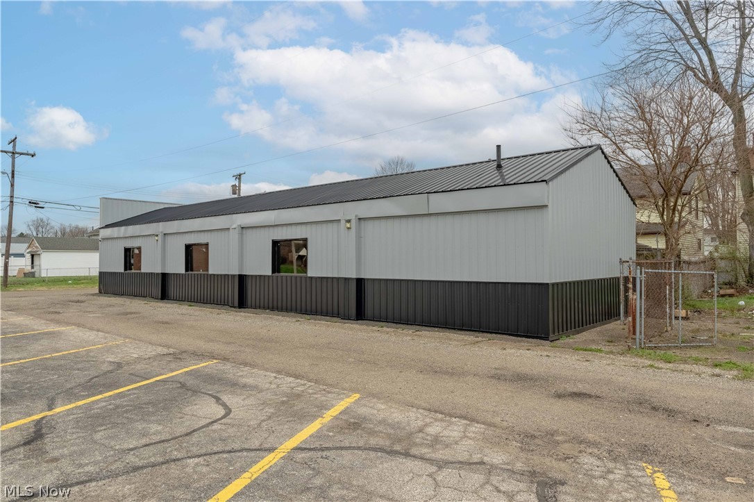 2108 Fremont Place SW Canton OH 44706