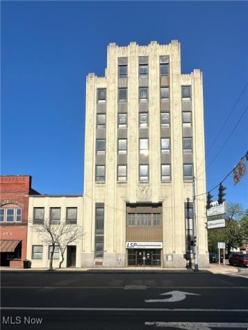 2 S Main Street Niles OH 44446