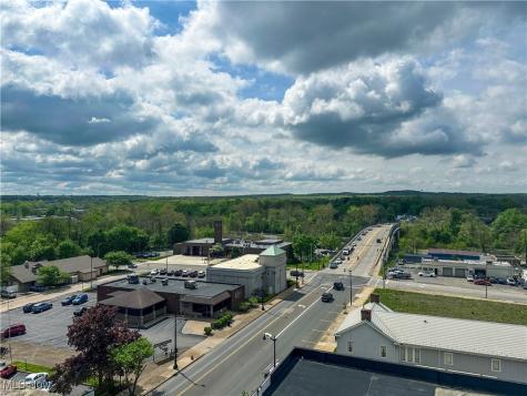 2 S Main Street Niles OH 44446