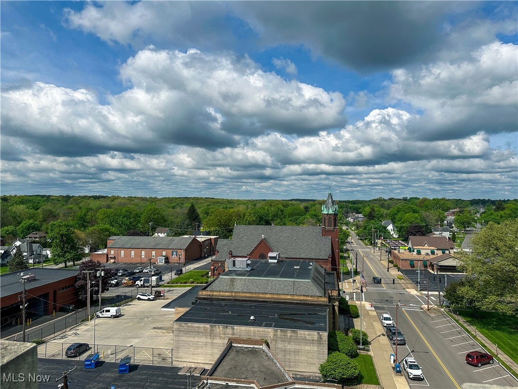 2 S Main Street Niles OH 44446