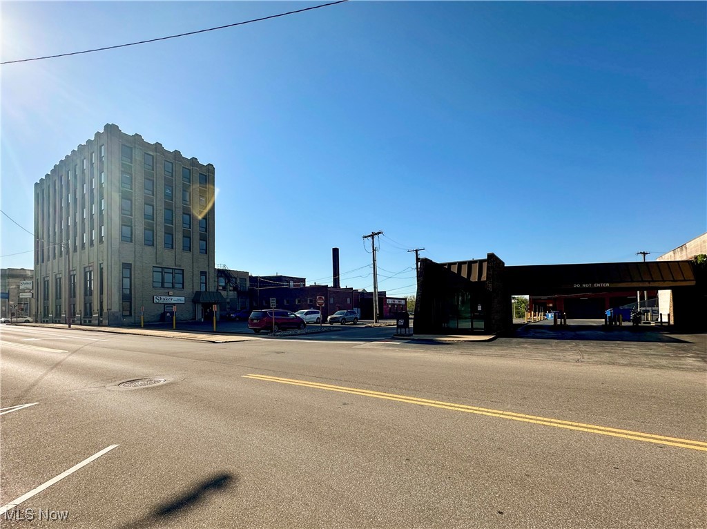 2 S Main Street Niles OH 44446