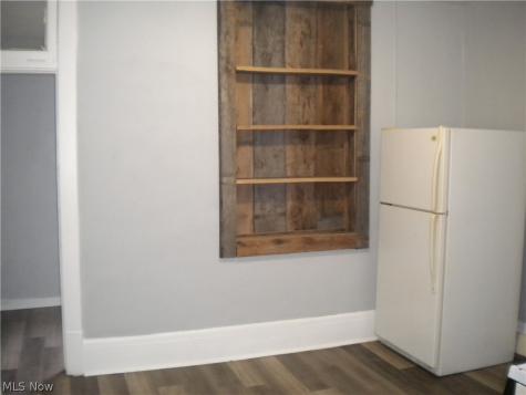 164 2nd Street NW Barberton OH 44203