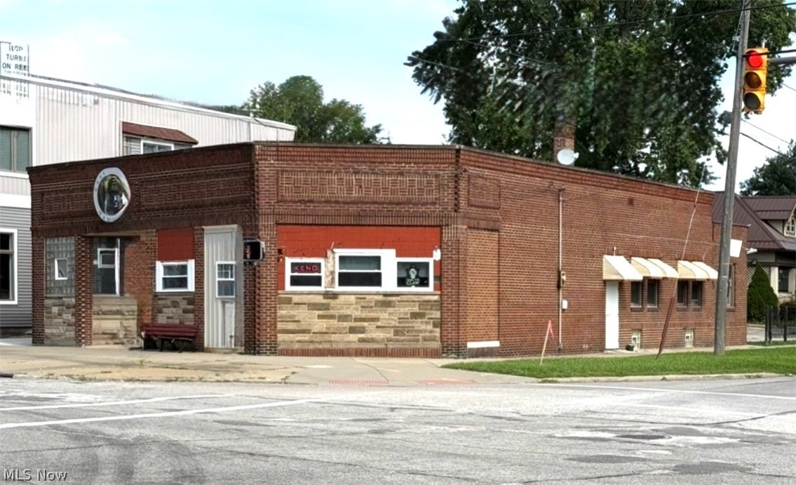 4693 State Road Cleveland OH 44109