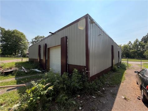 1600 Albert Street Youngstown OH 44505