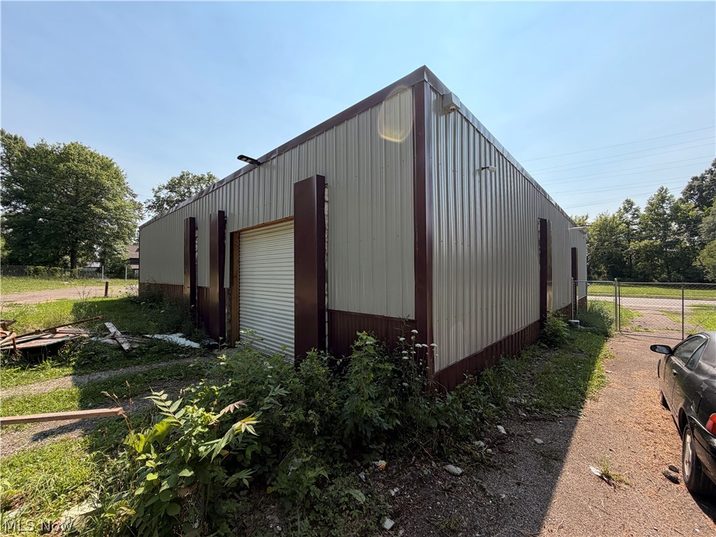 1600 Albert Street Youngstown OH 44505
