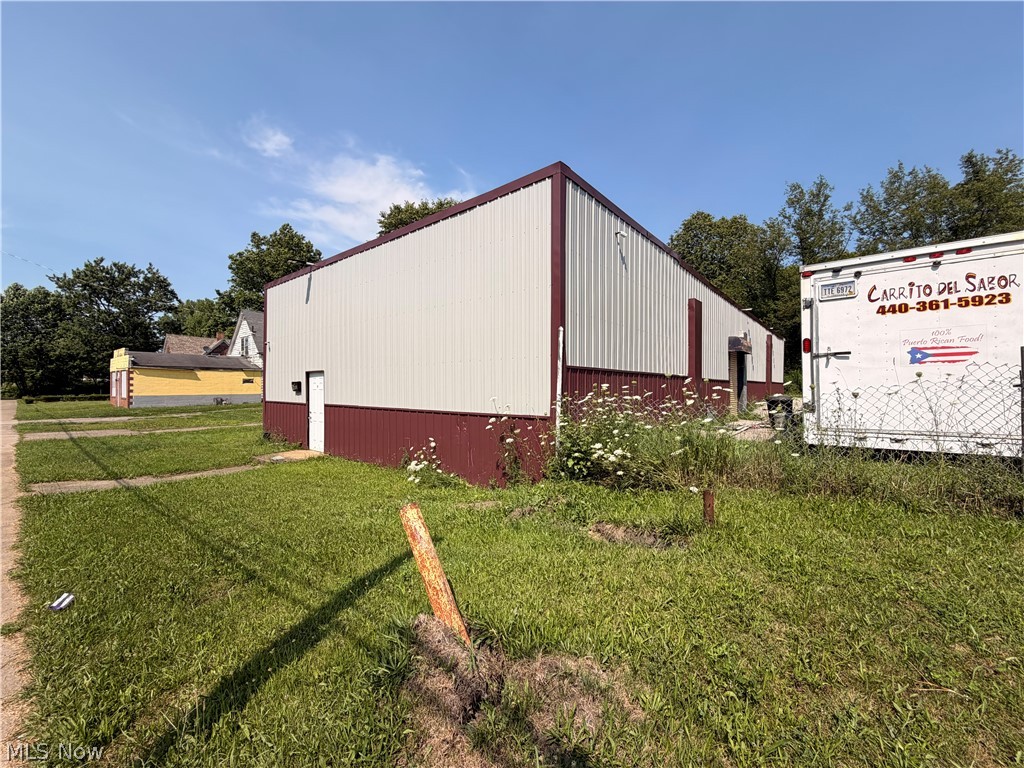 1600 Albert Street Youngstown OH 44505