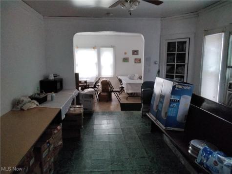 4563 Lee Road Cleveland OH 44128