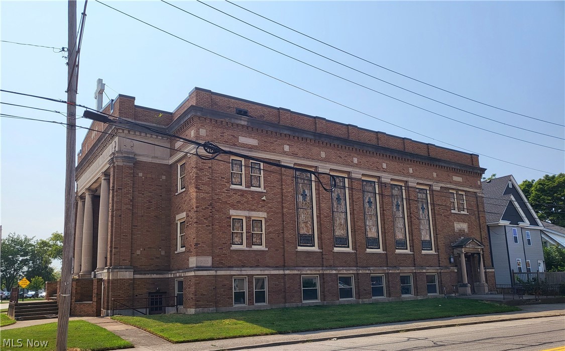 400 W 6th Street Lorain OH 44052