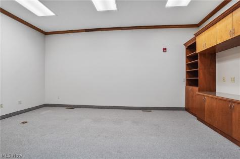 120 W Aurora Road Northfield OH 44067