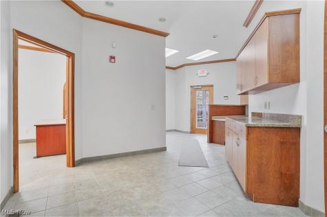 120 W Aurora Road Northfield OH 44067
