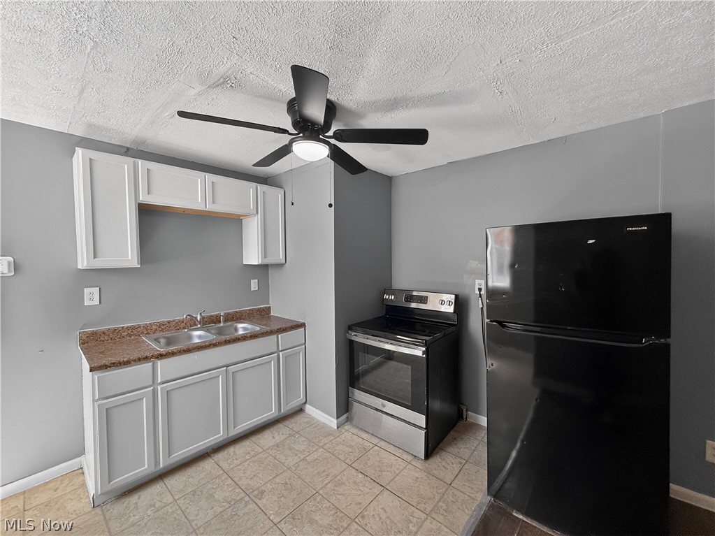 2914-2916 Seneca Avenue Lorain OH 44055