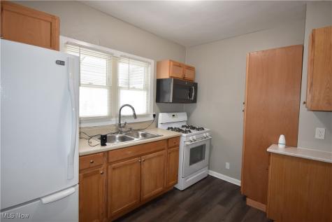 5425 Adams Avenue Ashtabula OH 44004