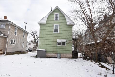 5425 Adams Avenue Ashtabula OH 44004