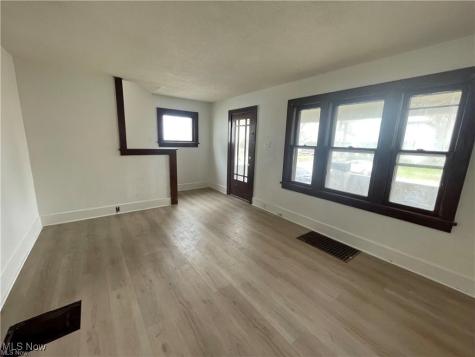 5425 Adams Avenue Ashtabula OH 44004