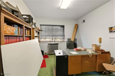 742 Johnston Street Akron OH 44306