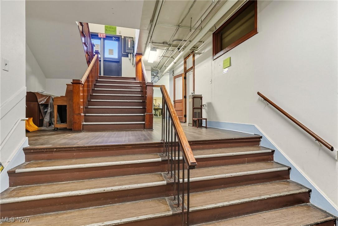 742 Johnston Street Akron OH 44306