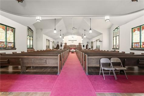 742 Johnston Street Akron OH 44306