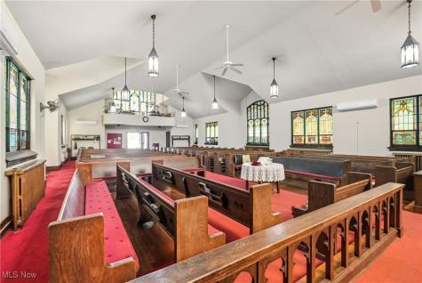 742 Johnston Street Akron OH 44306